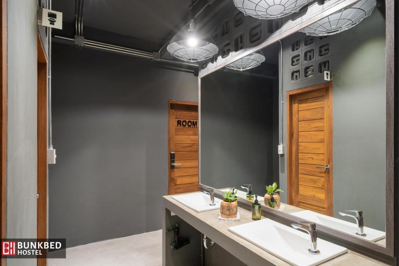 Bunkbed Hostel Makkasan Ngoại thất bức ảnh